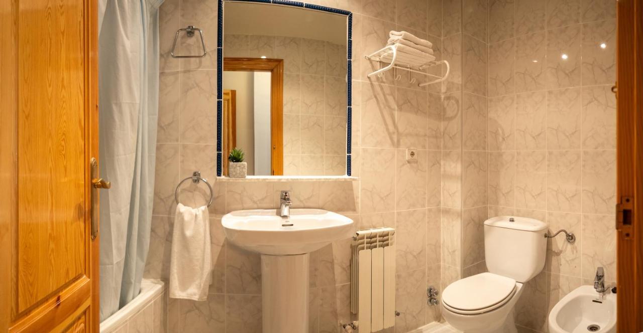 Hotel Valmar Villar de Olalla Екстер'єр фото